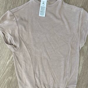 Oner Active Ribbed Short Sleeve Tee in Light Taupe